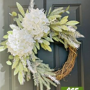 New Hand Made Elegant White and Green Floral Wreath
